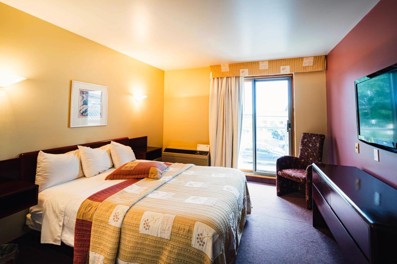 Auberge Harris Saint-Jean-sur-Richelieu Eksteriør billede