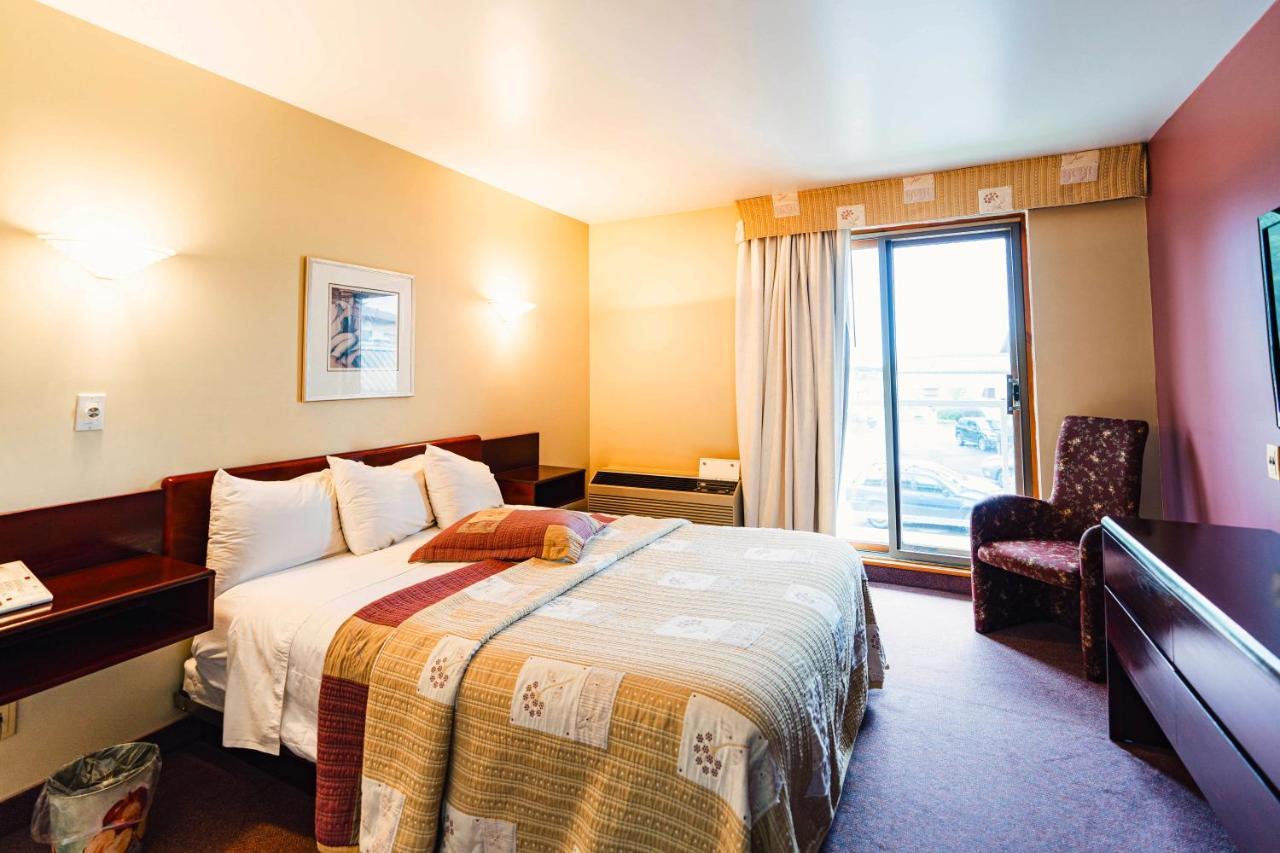 Auberge Harris Saint-Jean-sur-Richelieu Eksteriør billede