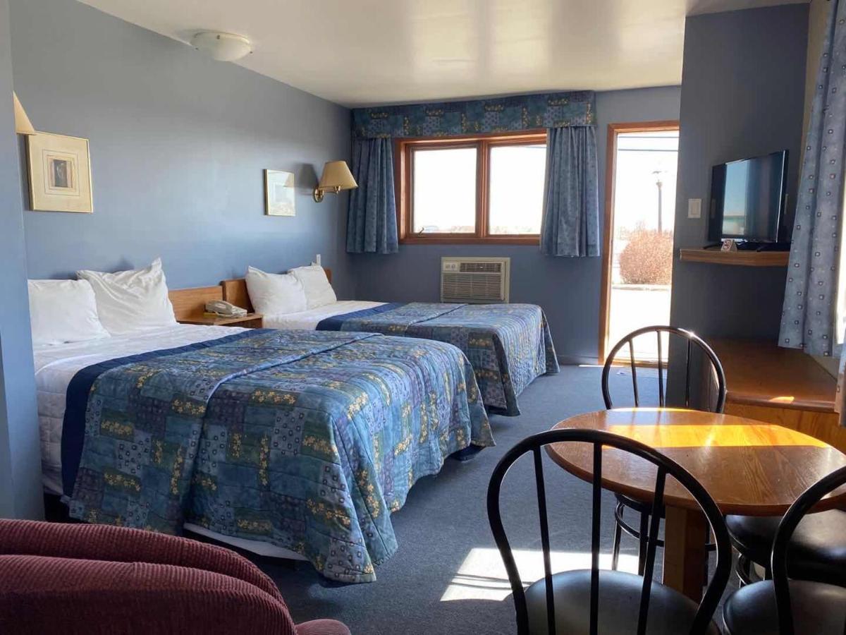Auberge Harris Saint-Jean-sur-Richelieu Eksteriør billede